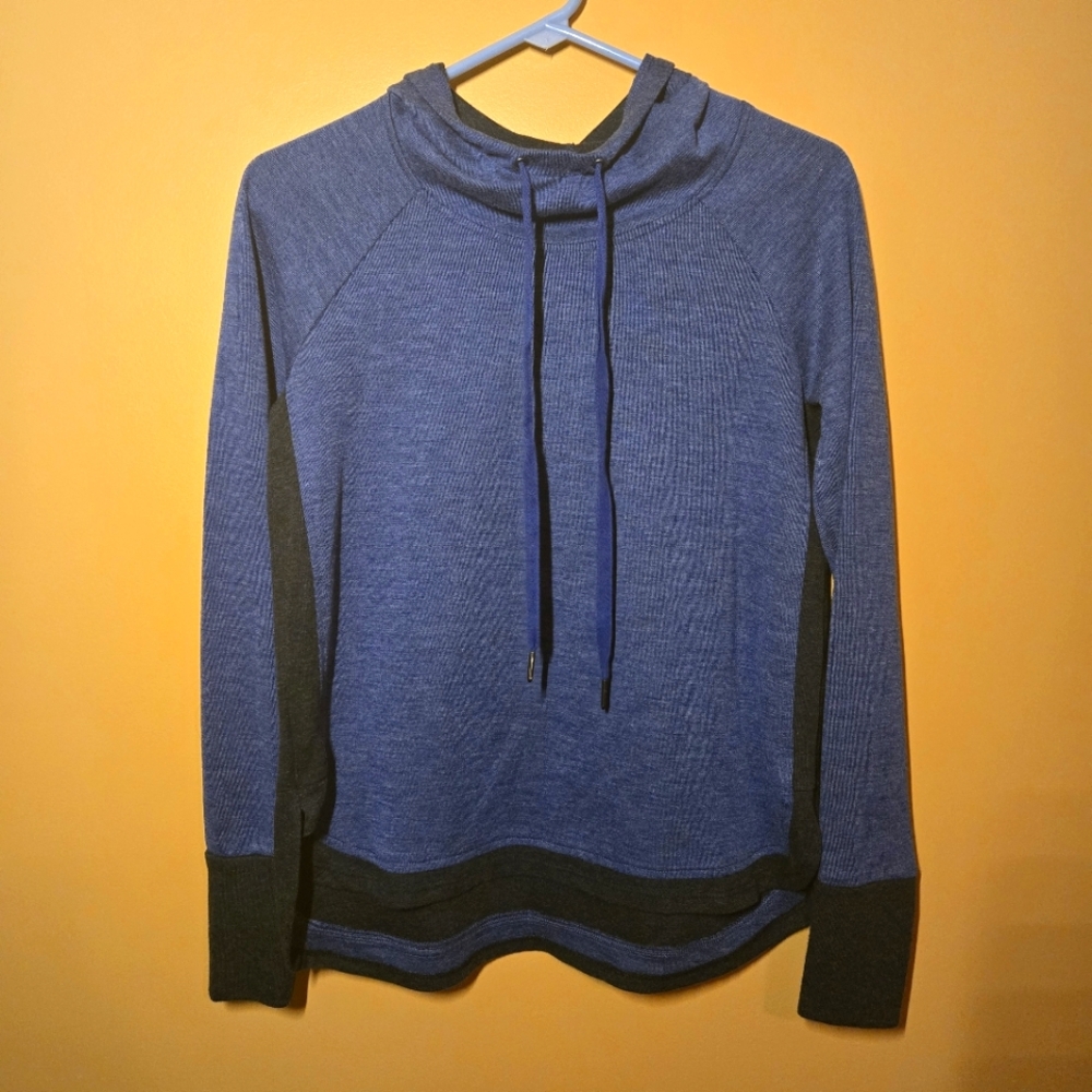 Karen Hart Colorblock Hoodie PTP=17.5"